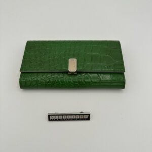 Liz Claiborne clutch